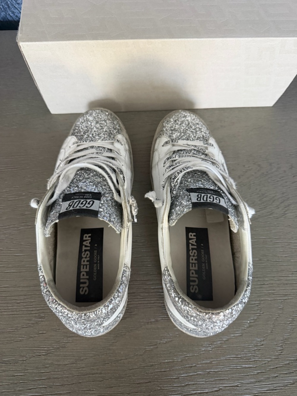 Golden Goose White Leather Low-Top Sneakers with Silver Glitter Star - Picture 3 of 6